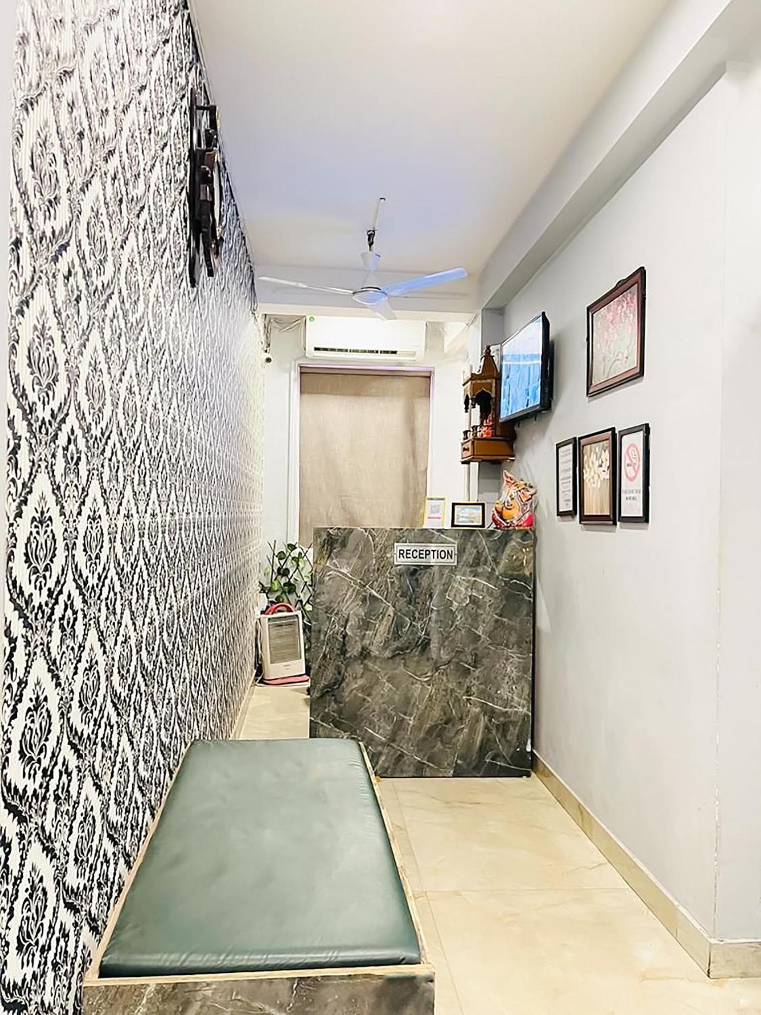 Hotel Blu - Saket Dlf Avenue New Delhi Eksteriør billede